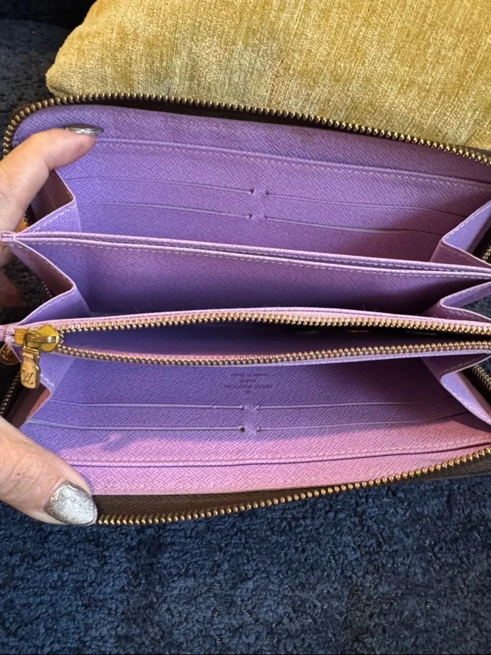 Louis Vuitton Damier Ebene Illustre Wallet - Picture 6 of 7